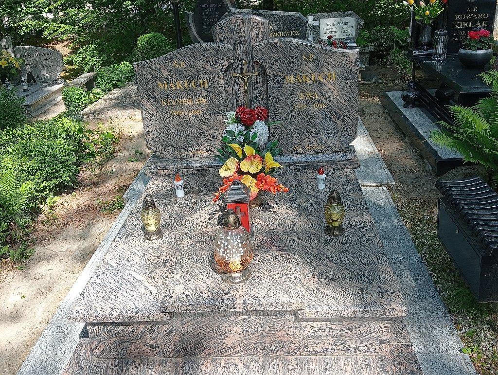 Grób Ewa  Makuch