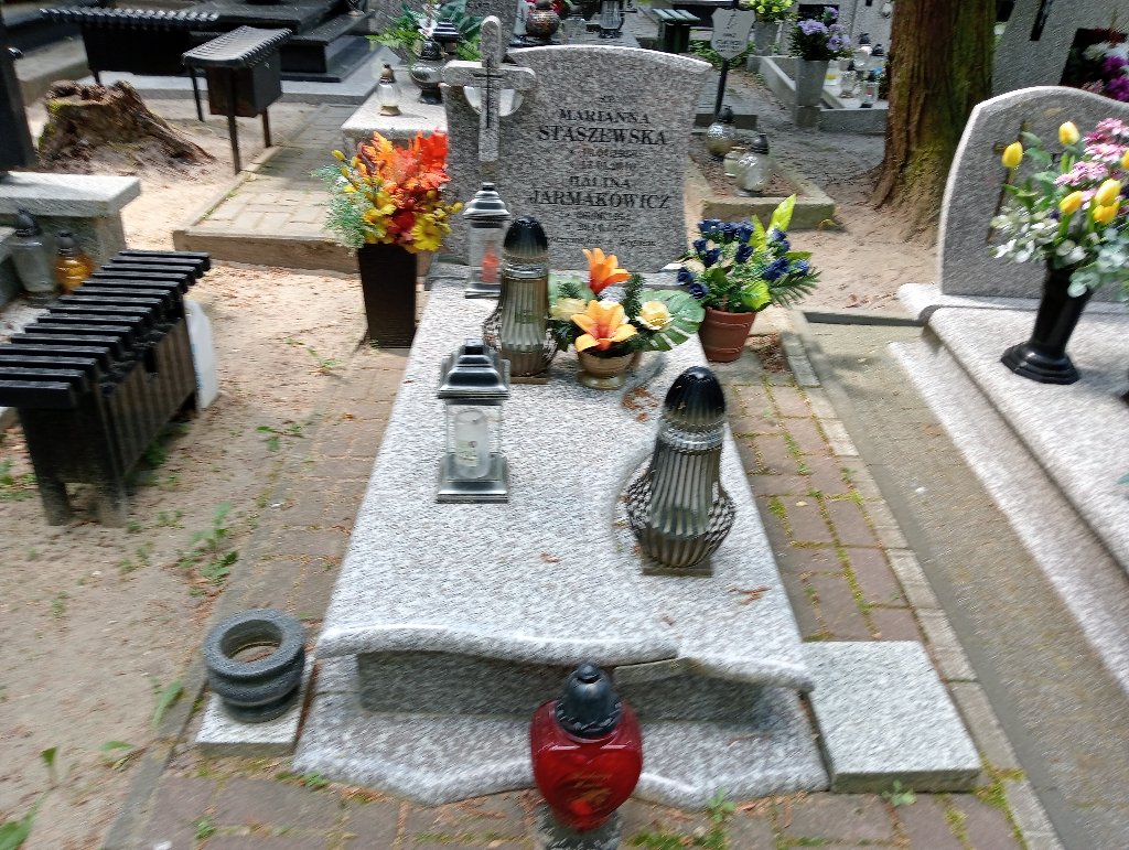 Grób Marianna  Staszewska