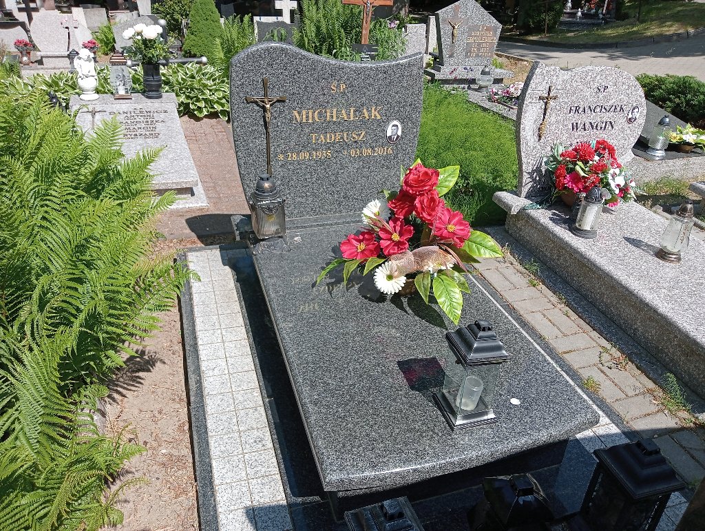 Grób Piotr  Bandarzy
