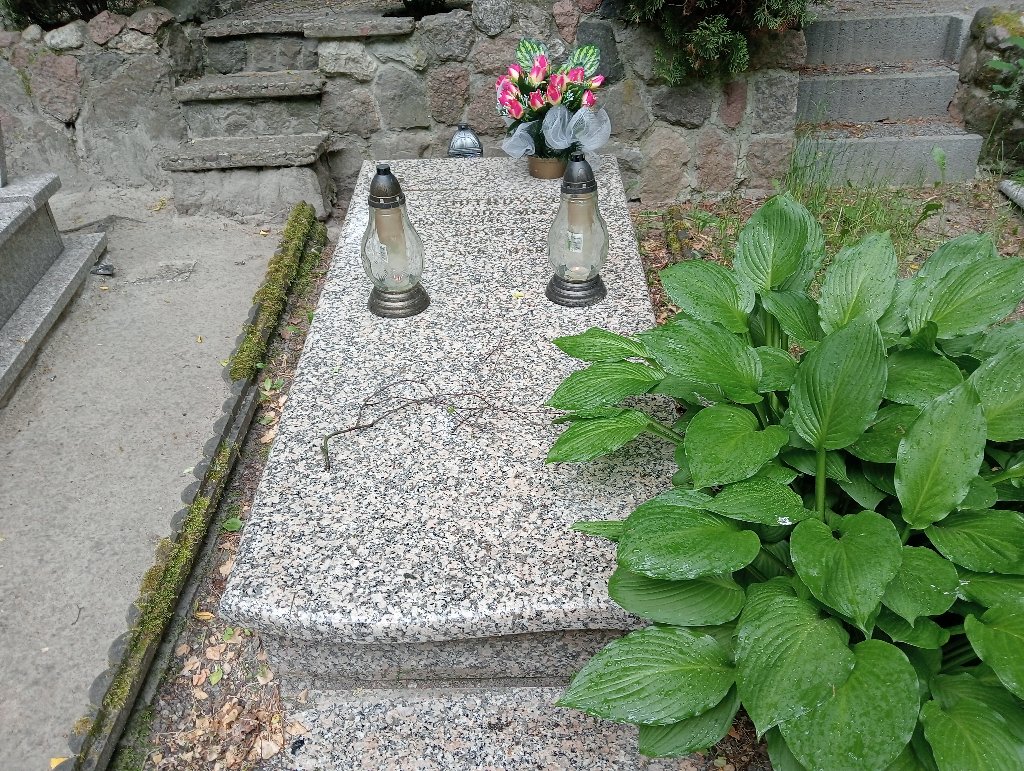 Grób Krystyna  Piotrowska