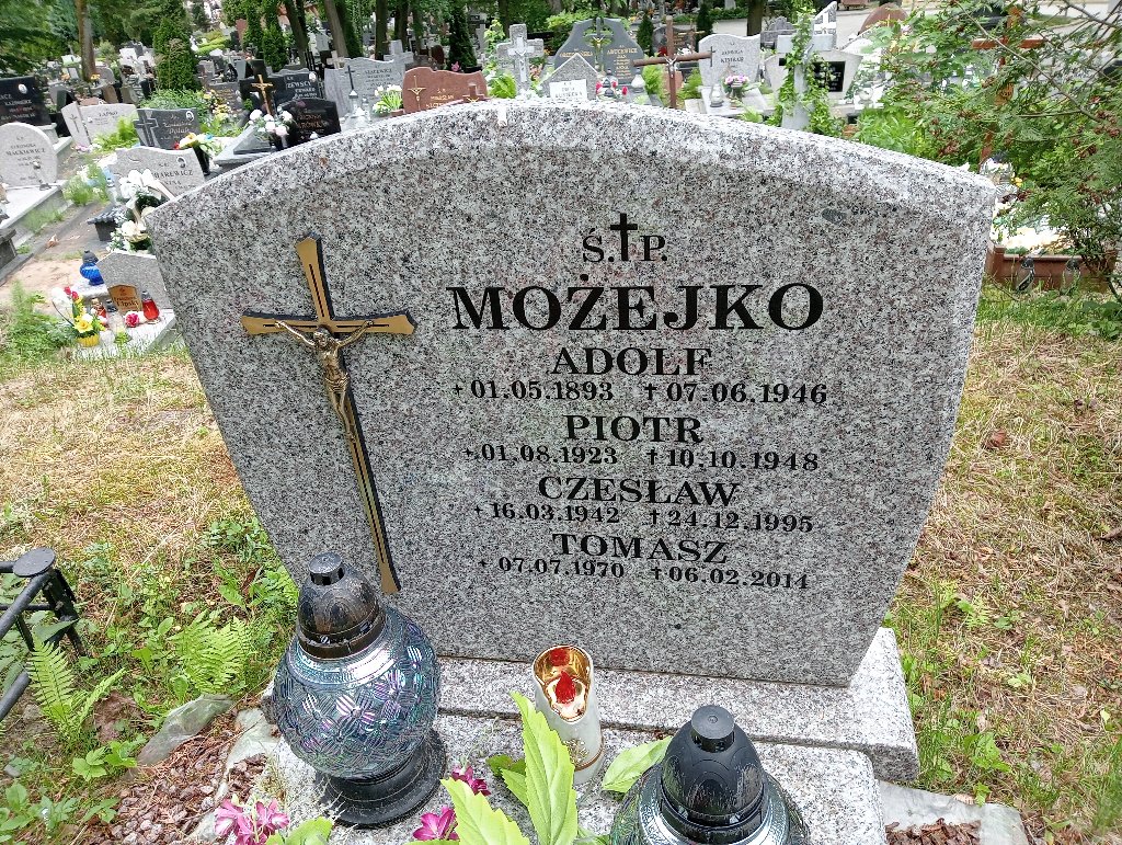 Czesław Możejko 1942 Lidzbark Warmiński - Grobonet - Wyszukiwarka osób pochowanych