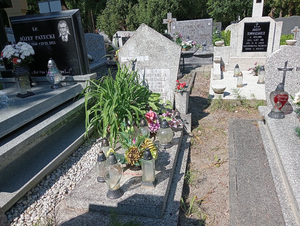 Grób Konstancja  Markowicz