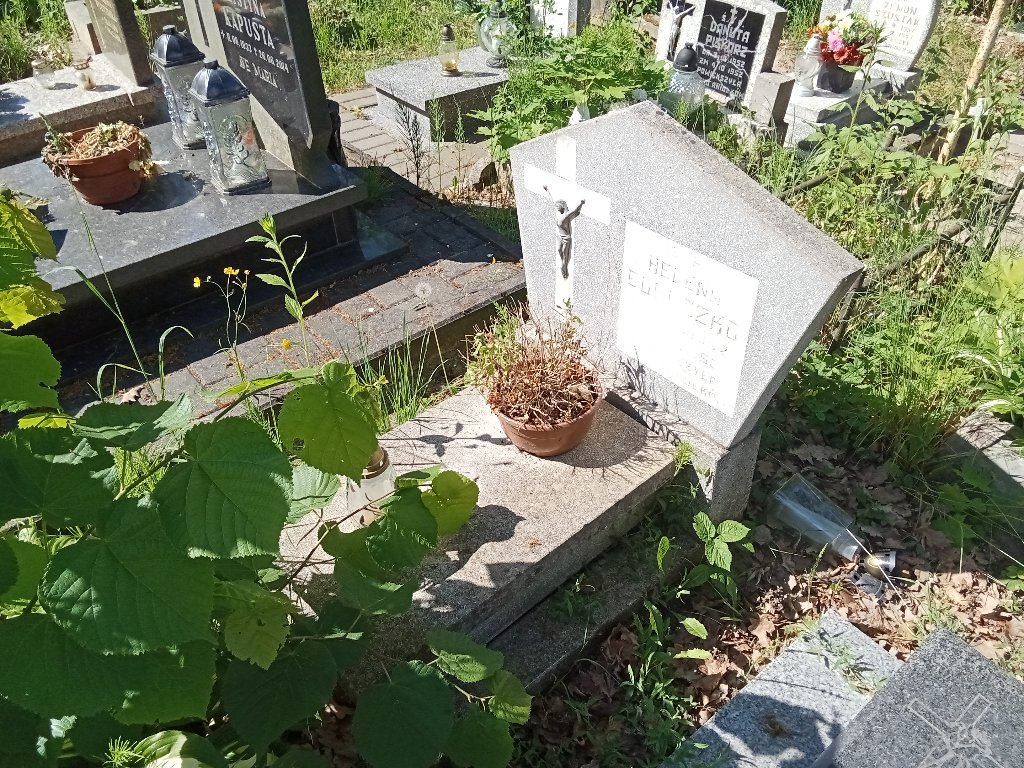Grób Helena  Bołoczko