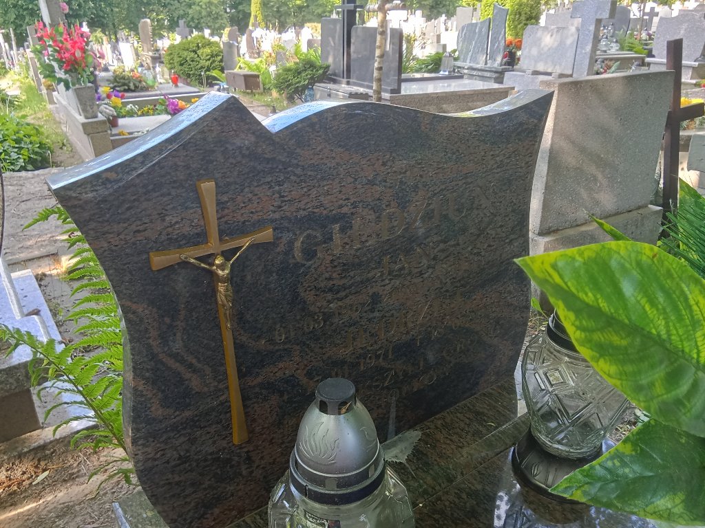 Jędrzej Giedziun 1971 Lidzbark Warmiński - Grobonet - Wyszukiwarka osób pochowanych