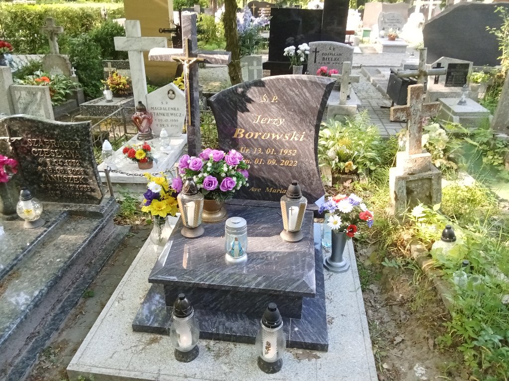 Grób Jerzy Edward Borowski