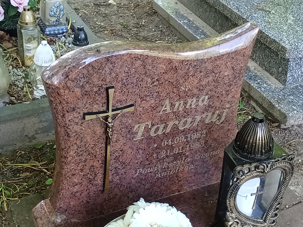Anna Tararuj 1982 Lidzbark Warmiński - Grobonet - Wyszukiwarka osób pochowanych