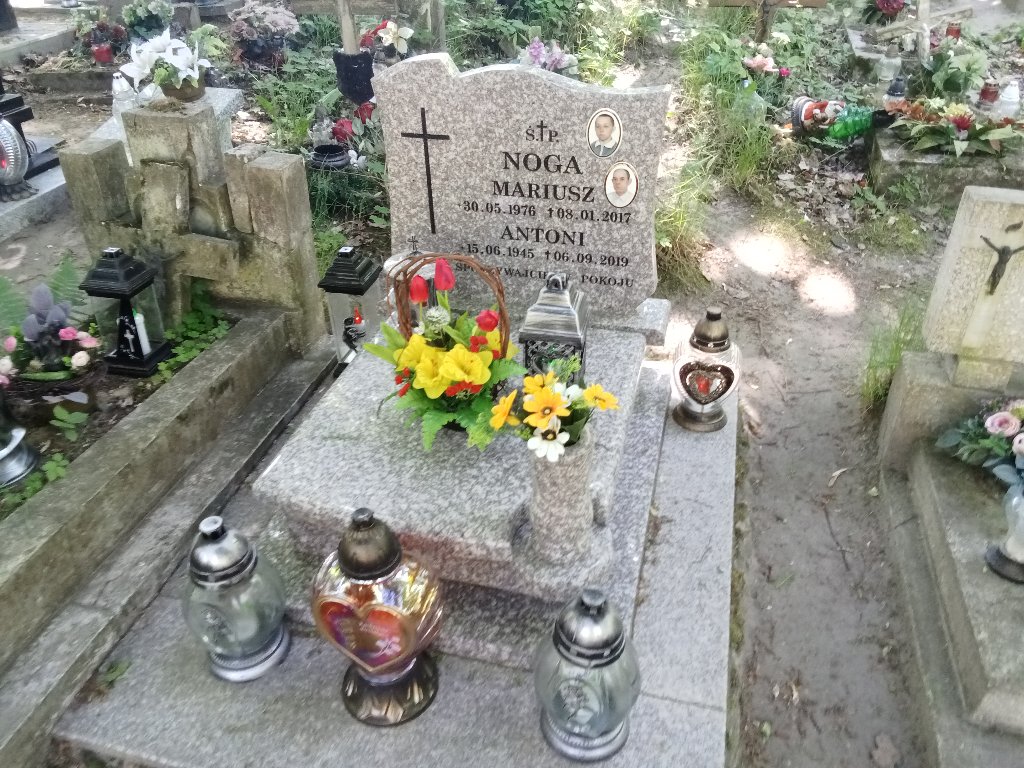 Grób Mariusz Jan Noga