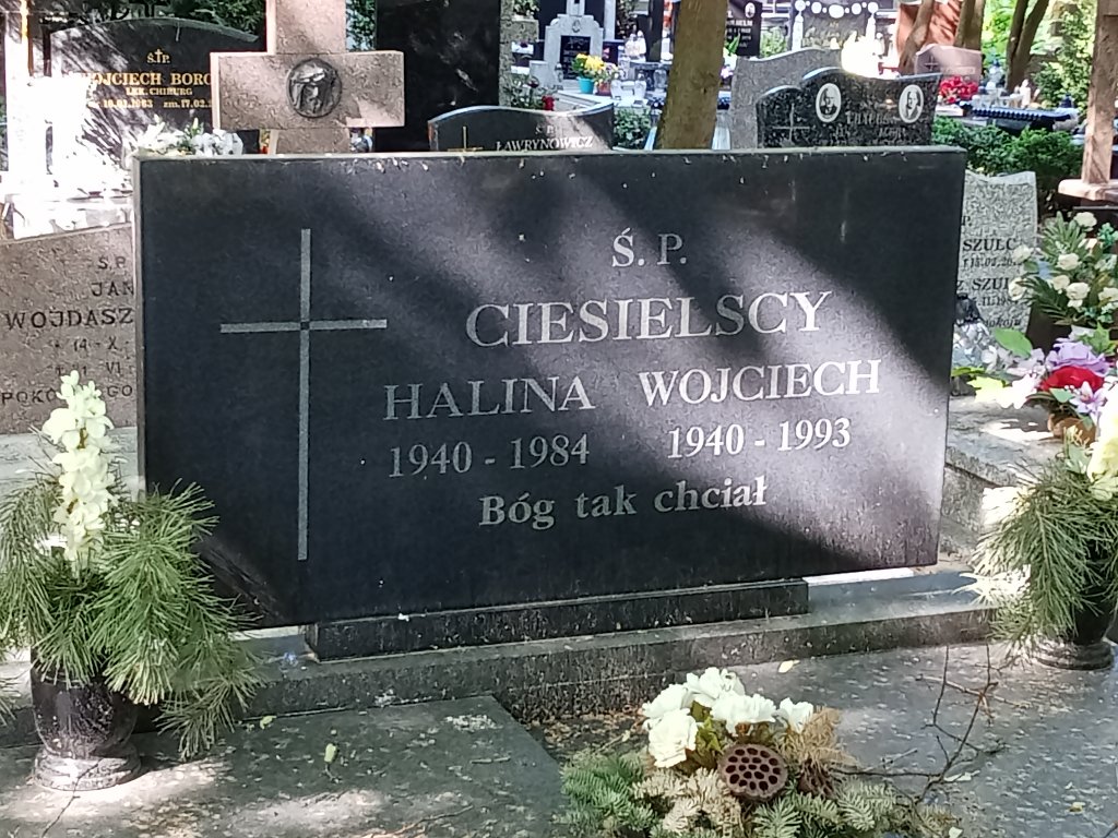 Halina Henryka Ciesielska 1940 Lidzbark Warmiński - Grobonet - Wyszukiwarka osób pochowanych
