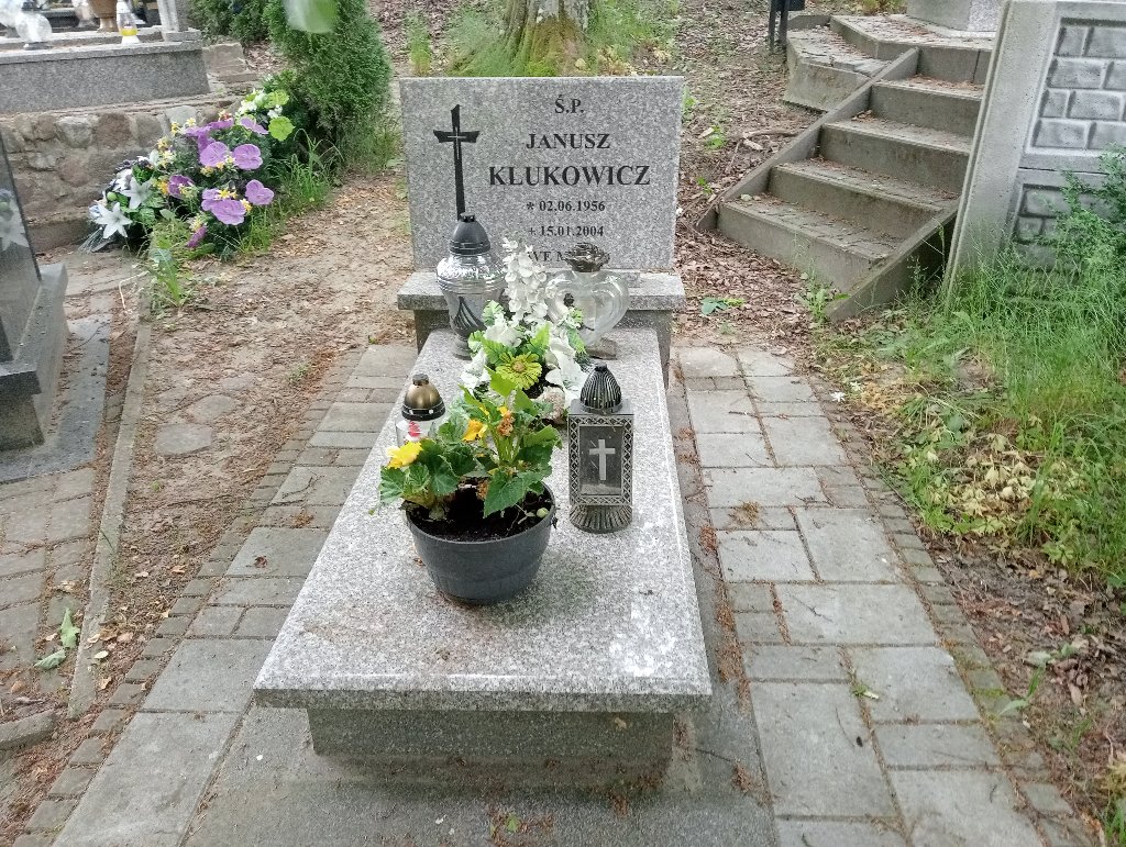 Grób Janusz Stanisław  Klukowicz