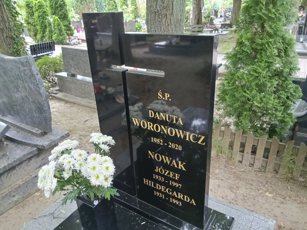 Danuta Krystyna Woronowicz 1952 Lidzbark Warmiński - Grobonet - Wyszukiwarka osób pochowanych