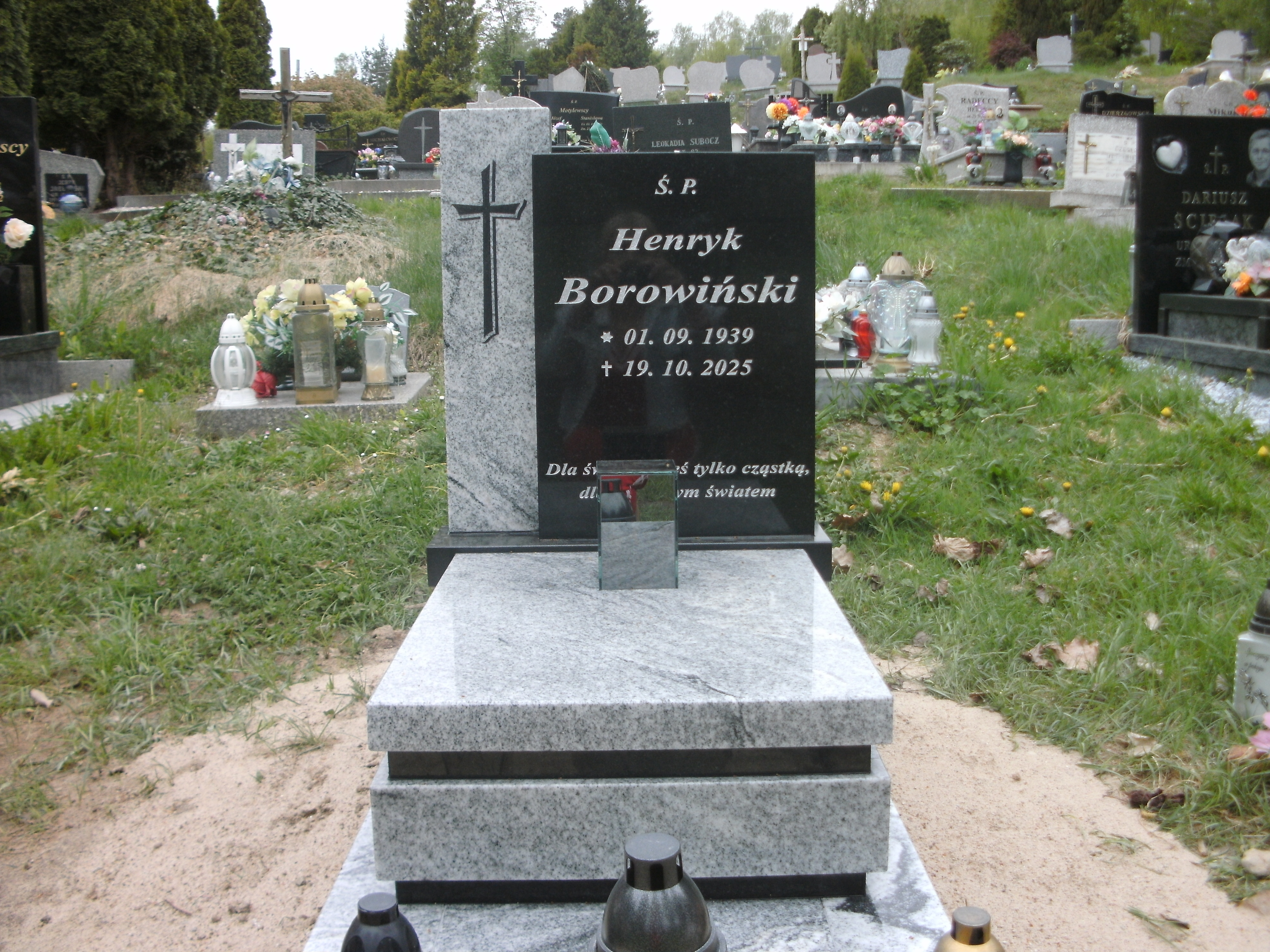 Grób Henryk Borowiński